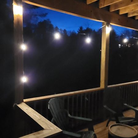Luxe Retreat - June Sale! - Easy Drive - Xl Swim Spa - Award Winning! Sevierville Exteriör bild