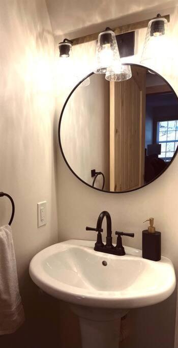 Luxe Retreat - June Sale! - Easy Drive - Xl Swim Spa - Award Winning! Sevierville Exteriör bild